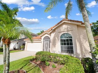 7822 Carina Ct, Lake Worth, FL 33467