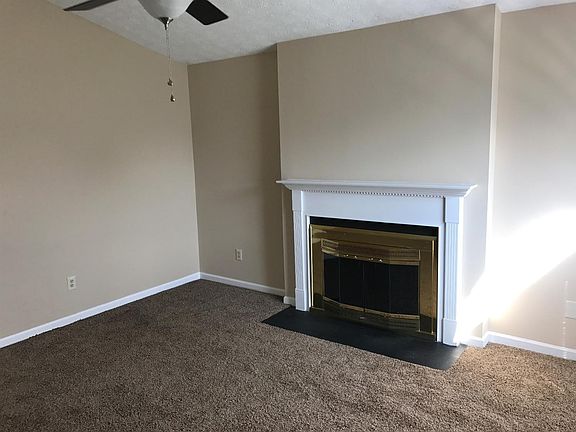 3rd image of 2568 Cashel Ct