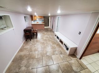 412 N 35th St #B, Seattle, WA 98103