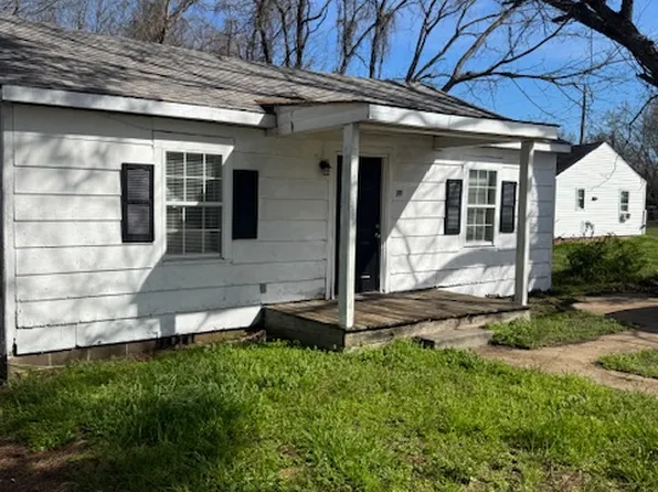 199 Glass St, Jackson, TN 38301