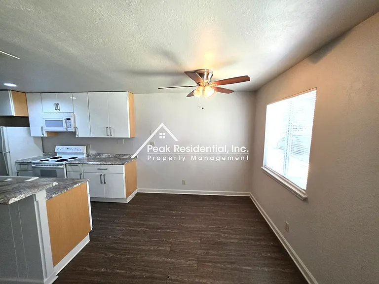 5948 Walerga Rd #3 — Photo 4