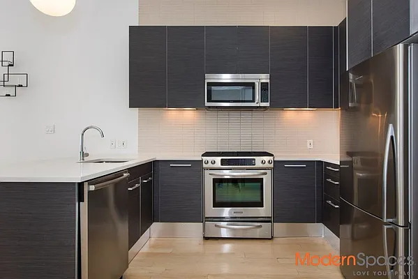 Sold by Modern Spaces | media 14