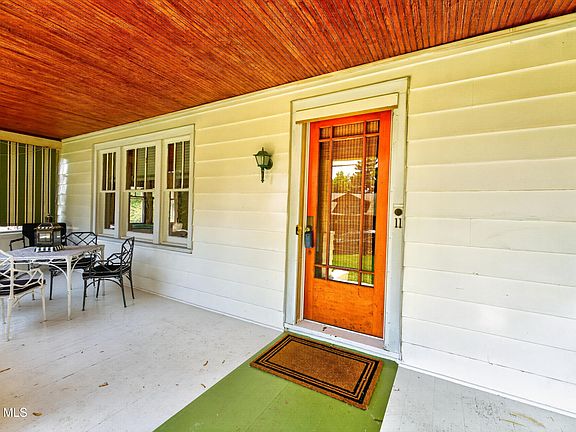 5th image of 11 Orchard Terrace