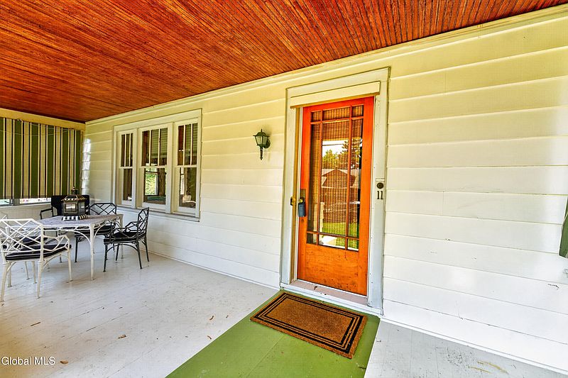 5th image of 11 Orchard Terrace