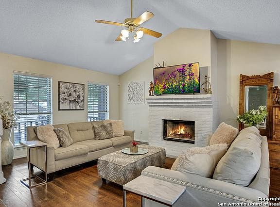 4th image of 16227 Deer Pass St