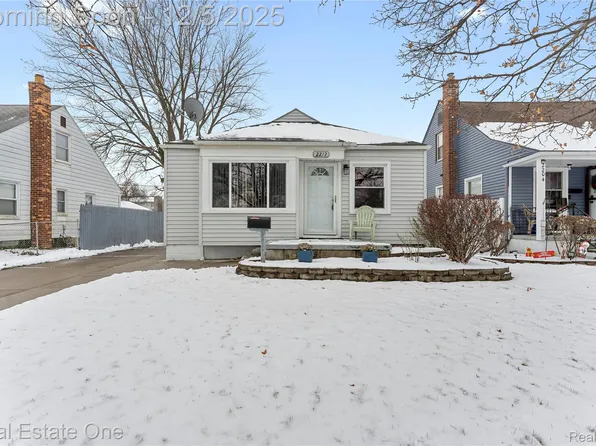 2212 Electric St, Wyandotte, MI 48192