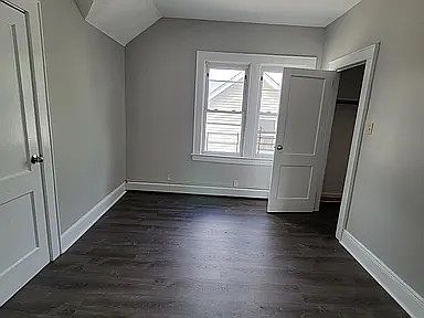 2nd image of 351 Leslie St Floor 3