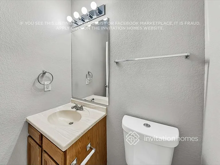 9829 Kenton Cir — Photo 19