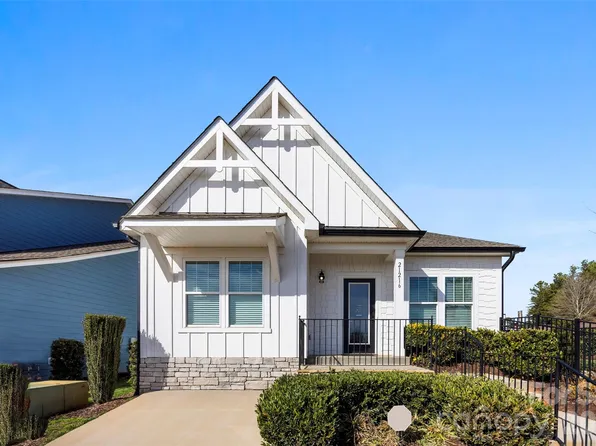 21216 Sanctuary Dr, Lancaster, SC 29720