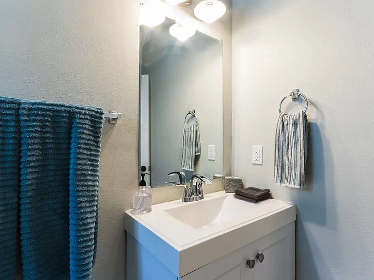 5357 Virginia Ave — Photo 37
