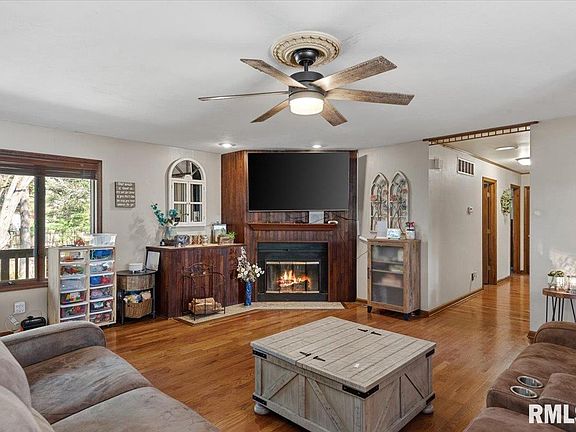 3rd image of 6487 Rentshler Rd