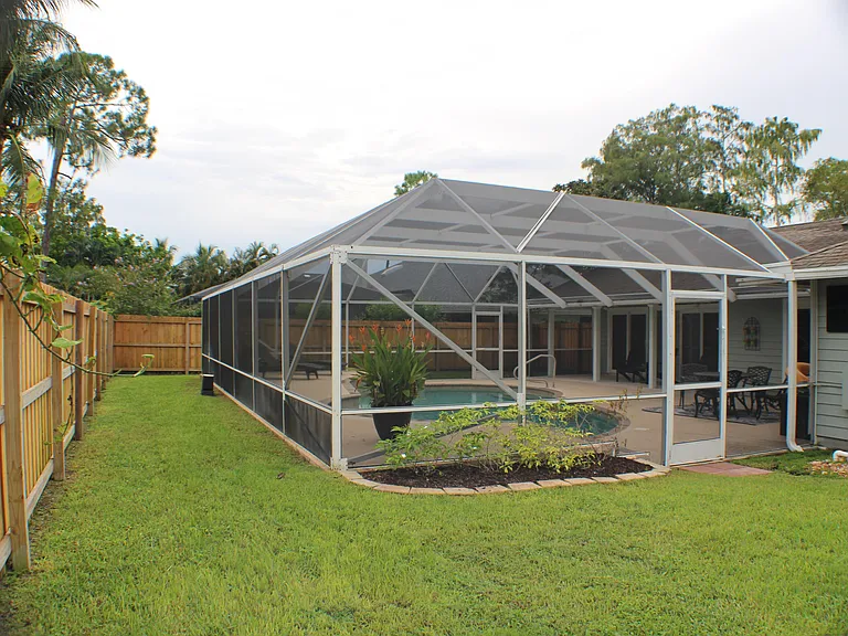 874 Blueberry Dr — Photo 35