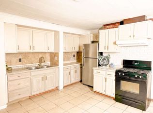 24 Barker St #24, Lowell, MA 01850