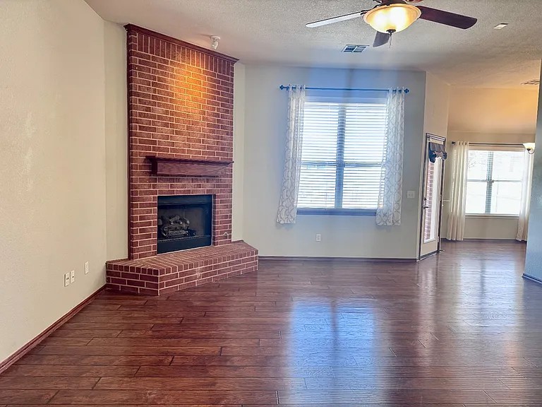 16401 Osceola Trl — Photo 3