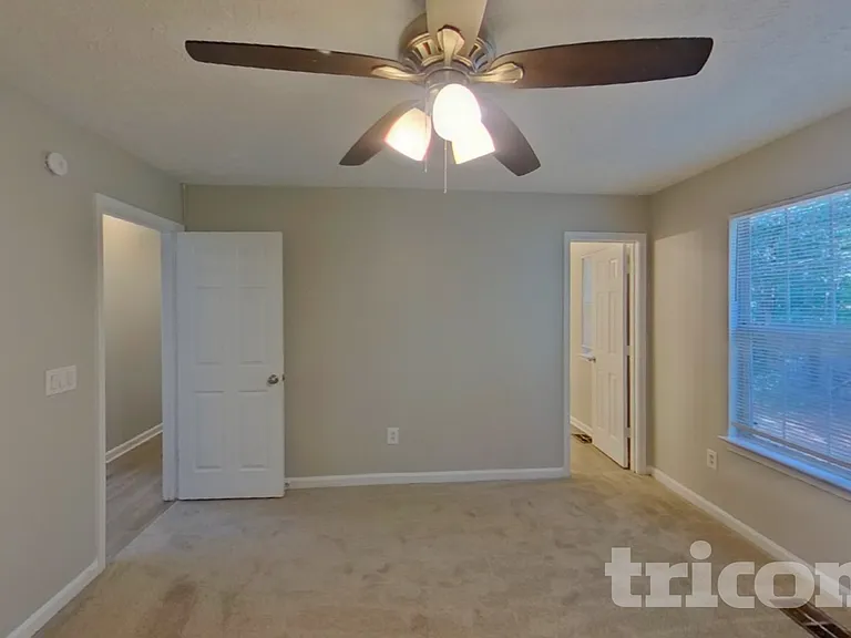 5020 Millers Gln — Photo 9