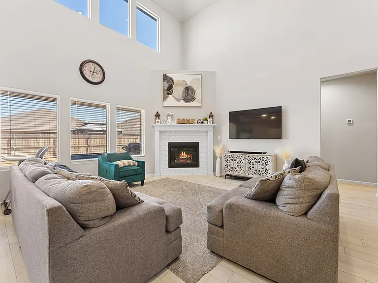 7118 Adenium Rd — Photo 7