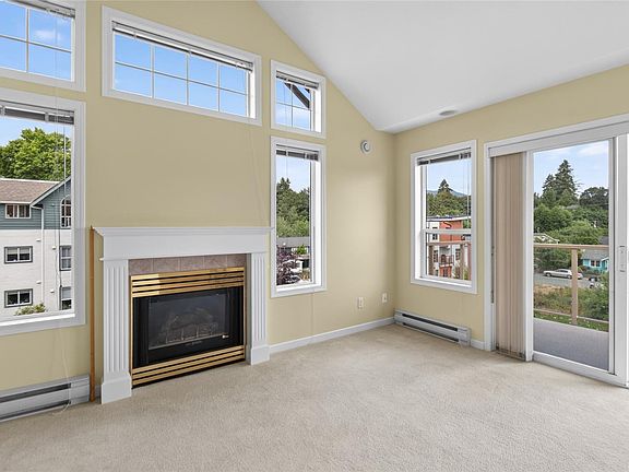 4th image of 245 1st St #302