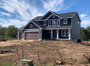 1136 N Washington Rd SE, Lowell, MI 49331