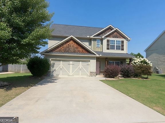 2nd image of 602 Rolling Acres Dr