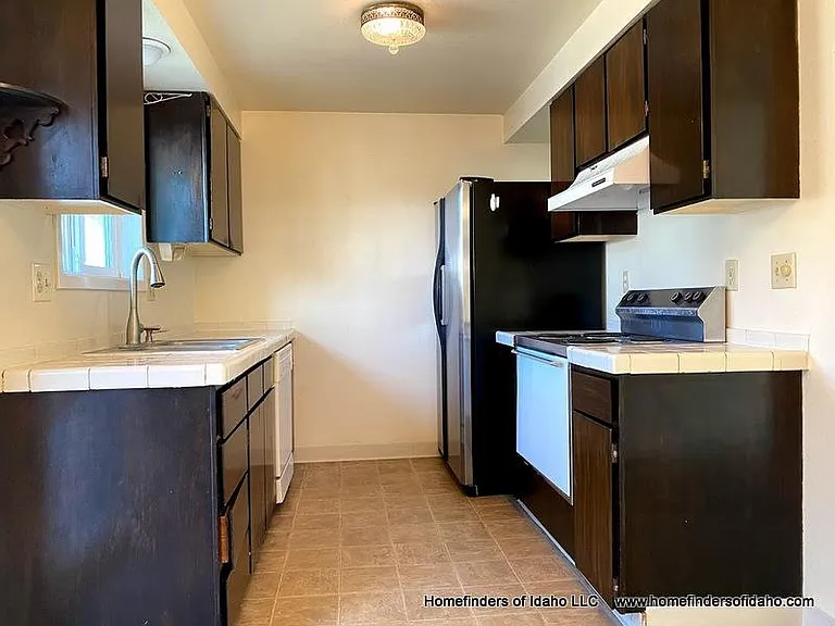 9050 W Ruth St — Photo 9