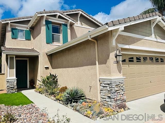 1st image of 1226 Avenida Amistad