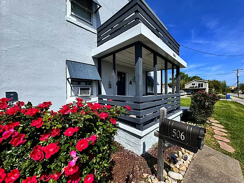 506 Arctic Ave #A Photo 1