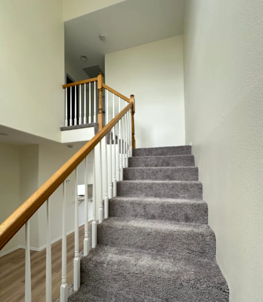 2 bed, 2.5 bath, 1345 sqft, $2,265 — Photo 4