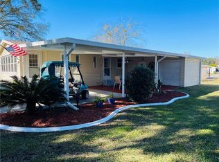 609 Saint Andrews Blvd, Lady Lake, FL 32159