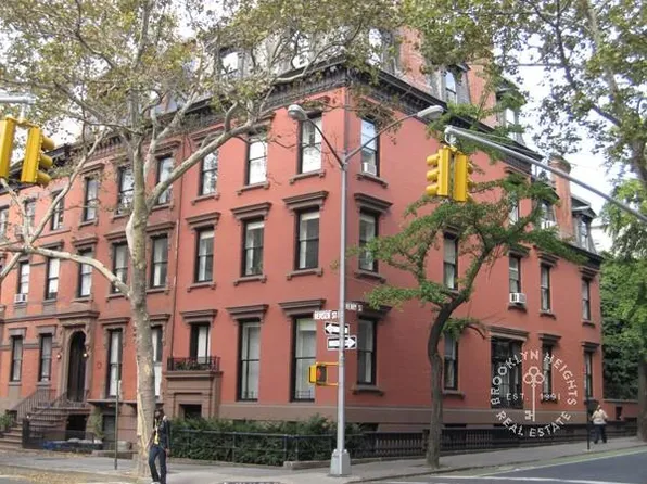 93 Remsen Street PARLOR image 1 of 13