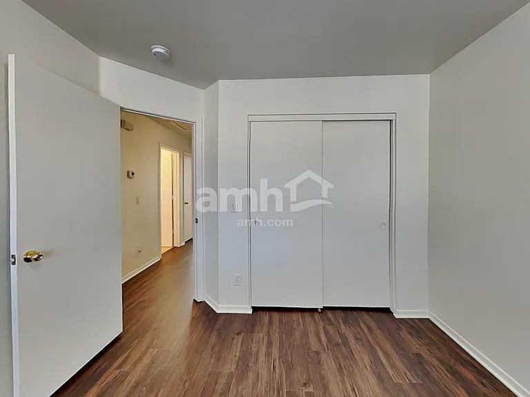 11019 E Arbor Ave — Photo 17