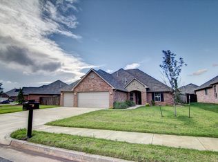 1501 Switchgrass Rd, Edmond, OK 73013