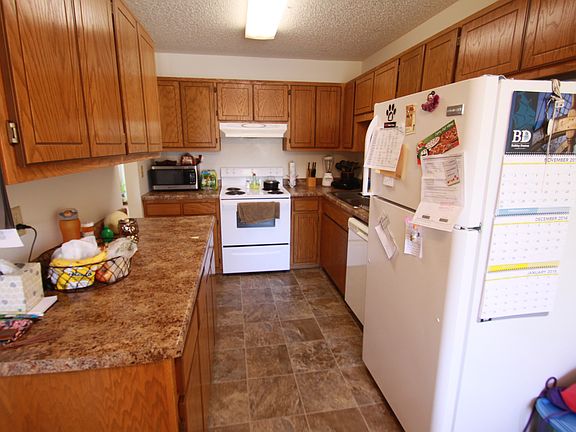 2nd image of 1440 36th Ave N