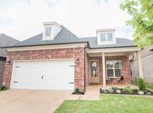115 Chickasaw Trace Dr, Oakland, TN 38060