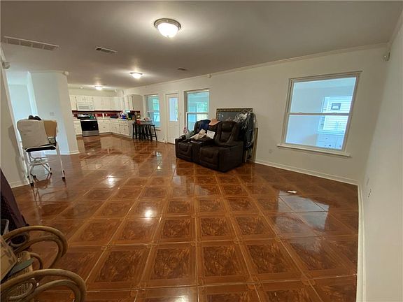 4th image of 2228 S Village Green St