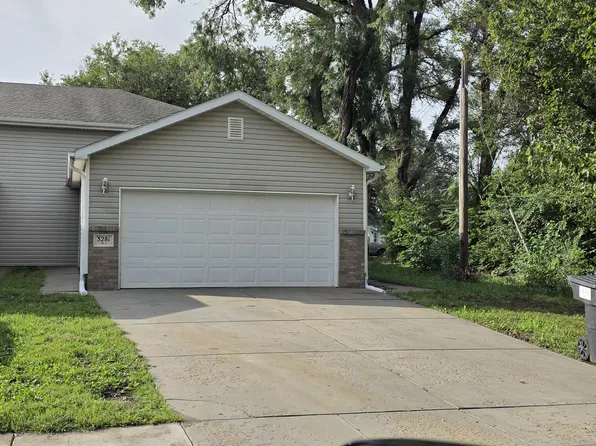 3281 Fair St Unit 1, Lincoln, NE 68503