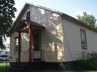 1 York St, Heuvelton, NY 13654