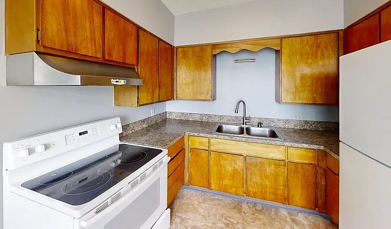 11859 N Main St #4 — Photo 14