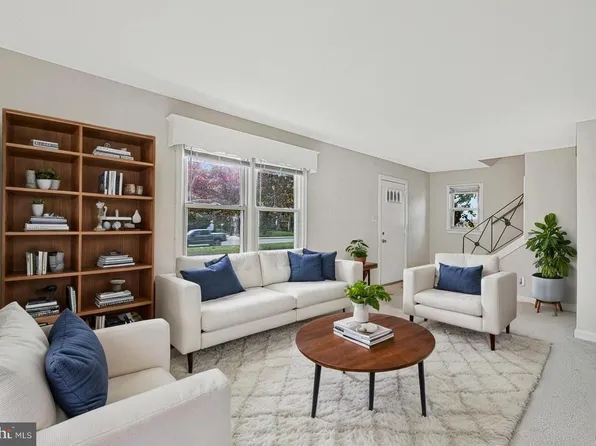 7002 Riggs Rd, Hyattsville, MD 20783