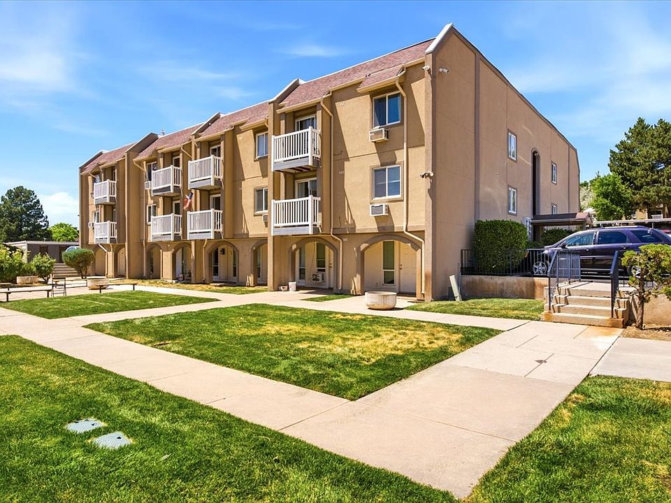 1st image of 5660 S Meadow Ln
