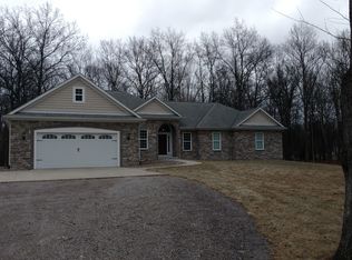 2900 N Stark Rd, Midland, MI 48642