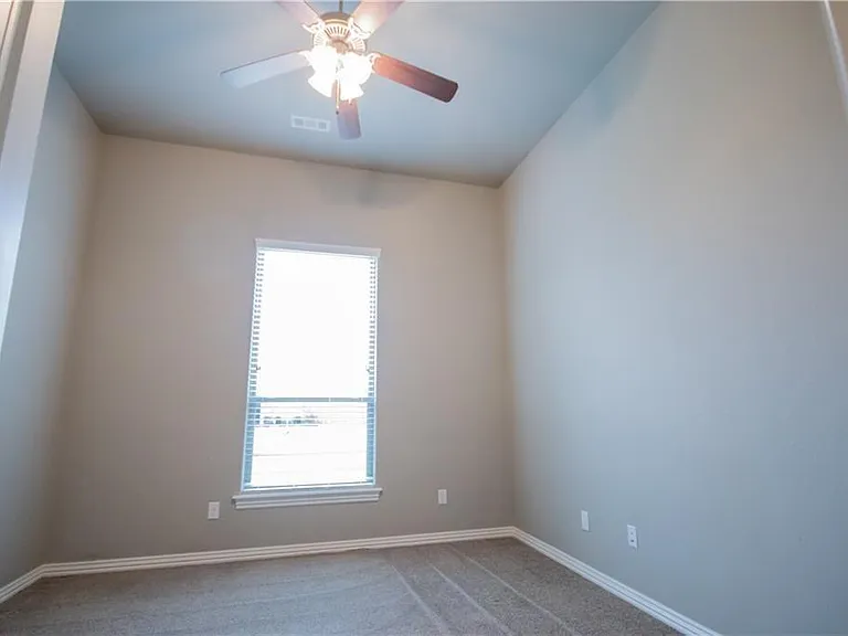 301 Cisterna Dr — Photo 12