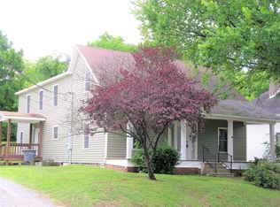 511 Lincoln Ave N, Fayetteville, TN 37334