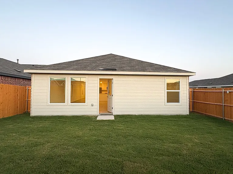 1413 Merlin Bluff St — Photo 11