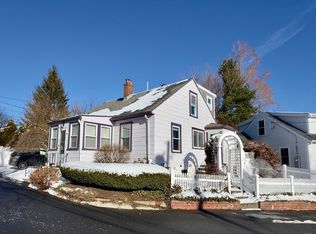 8 Fox Point Rd, Dorchester, MA 02125