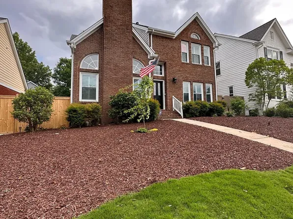 103 Cumberland Green Dr, Cary, NC 27513