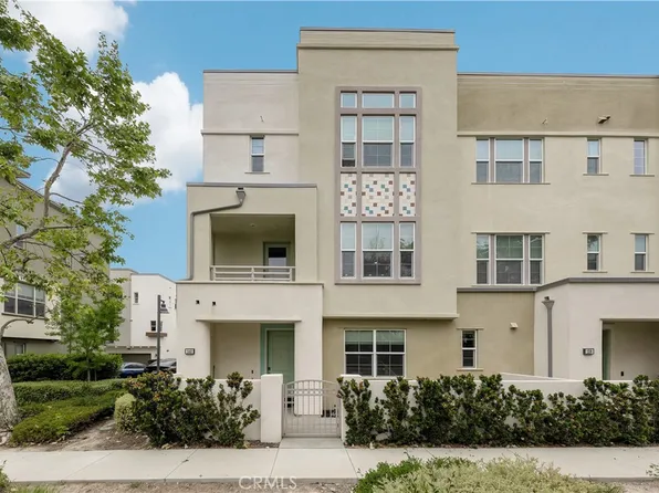 140 Acamar, Irvine, CA 92618