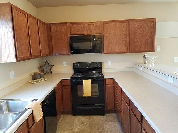 5th image of 8208 E Grace Ave