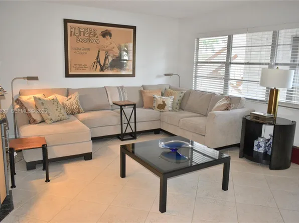 2011 Cornwall Dr #A, Boca Raton, FL 33434