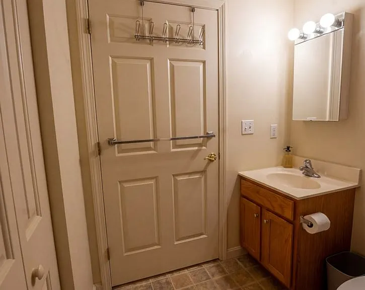 181 Lower Main St — Photo 9