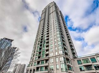 3504 Hurontario St #2309, Mississauga, ON L5B 0B9